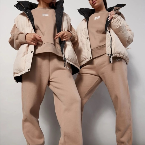 OVERSIZED REVERSIBLE PUFFER VEST - Picture 4 of 6